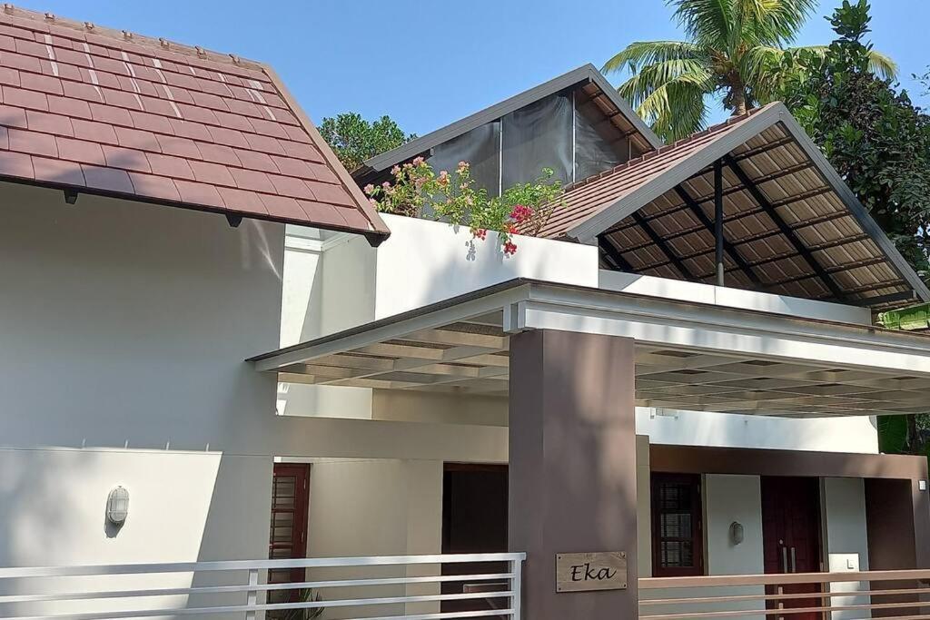 Eka Homes 3Bhdk Villa トリバンドラム エクステリア 写真